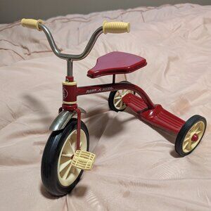Radio Flyer Mini Tricycle for Dolls or Bears. Red. Used for display.